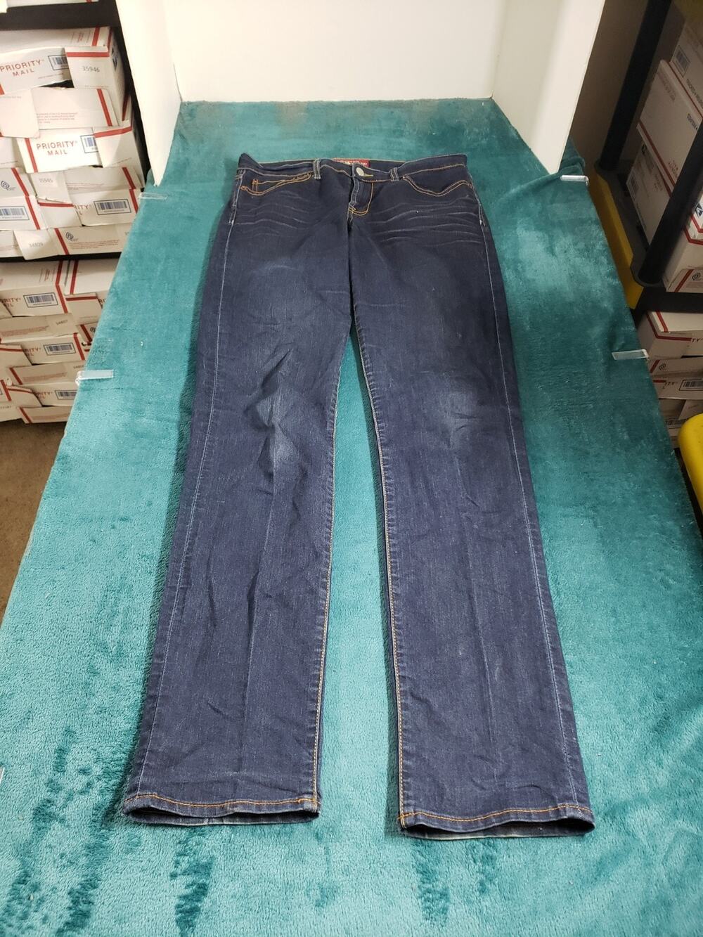 Lucky Brand Jeans Size 8 Long Womens Blue Stretch Pants Mid Rise Sweet Straight